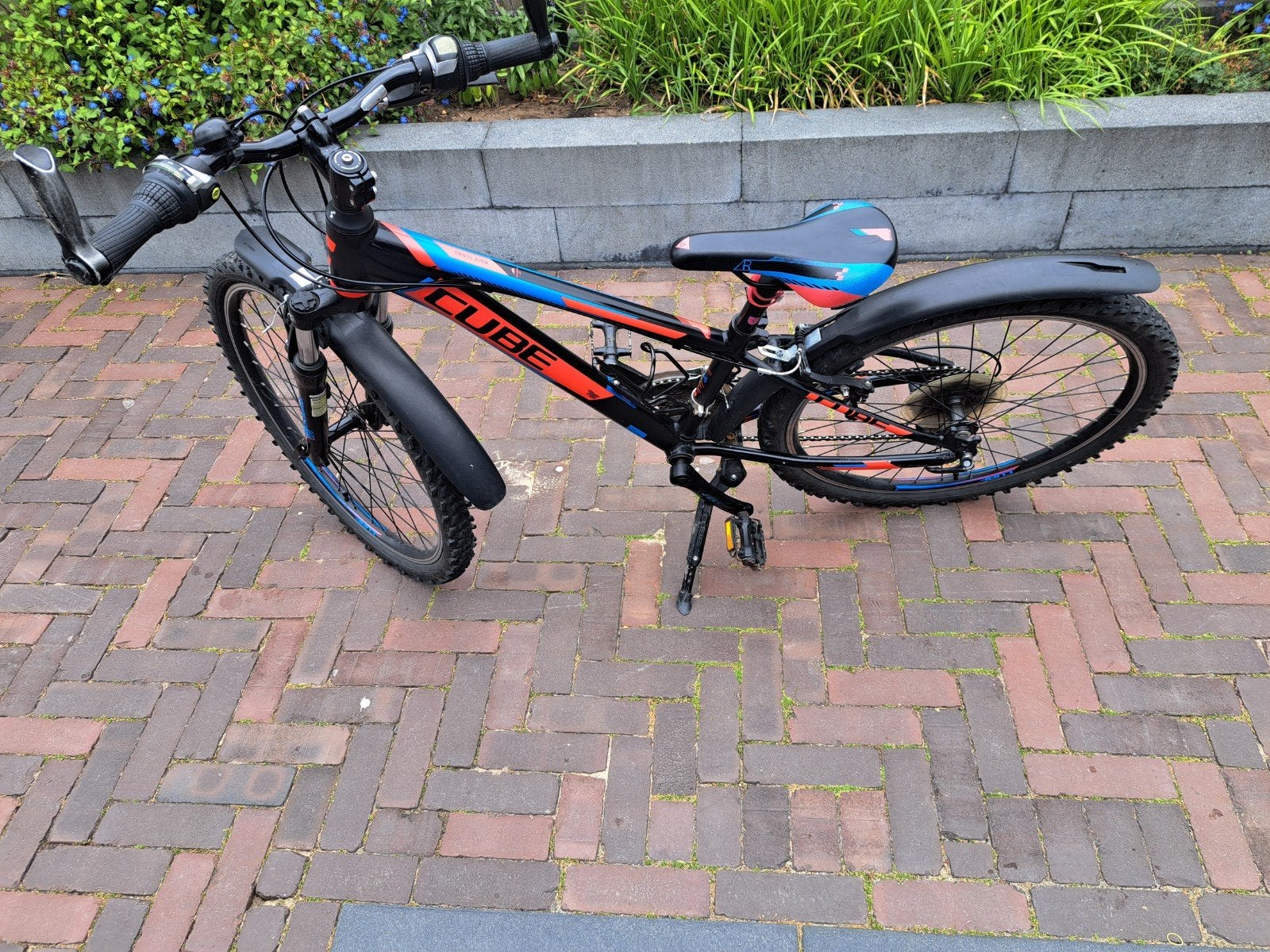 24" cube kinderfiets, Ophalen, Gebruikt, Aluminium, 24 inch of meer