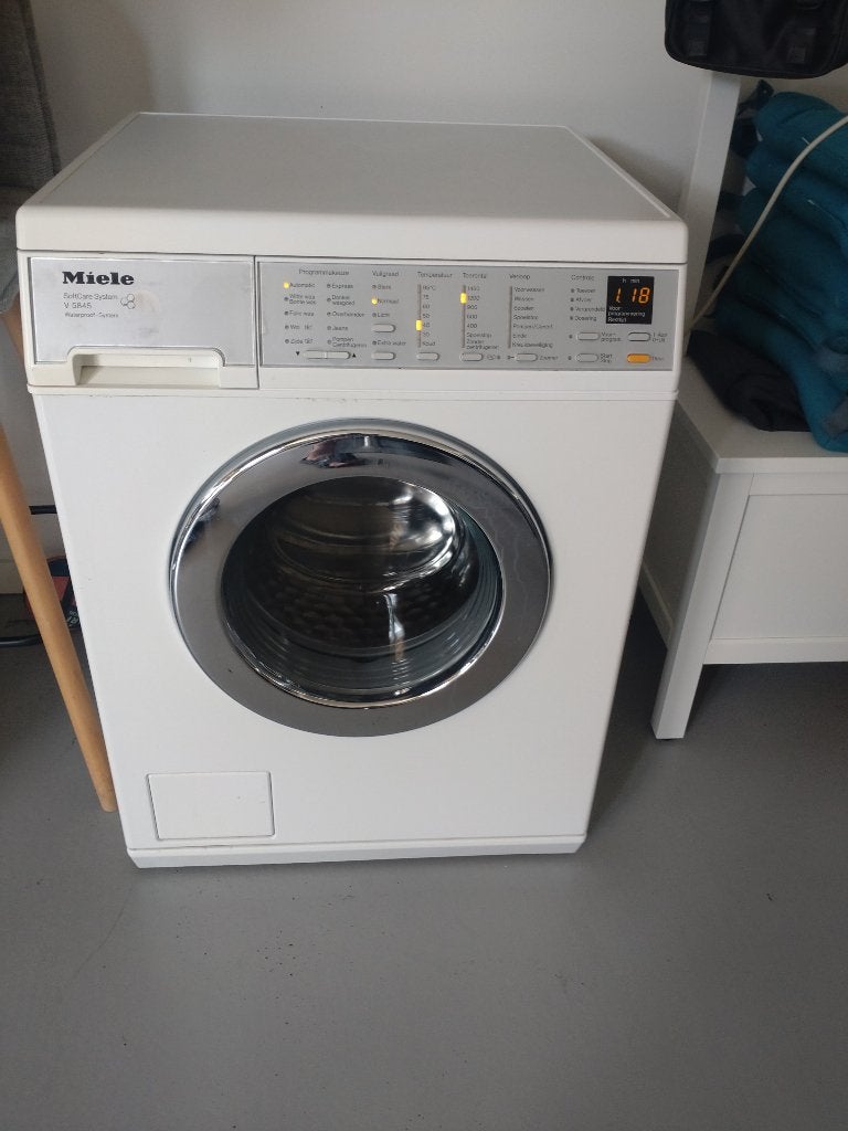 miele wasmachine SoftCare System, Witgoed en Apparatuur, Wasmachines, Ophalen, Gebruikt, Voorlader, 85 tot 90 cm