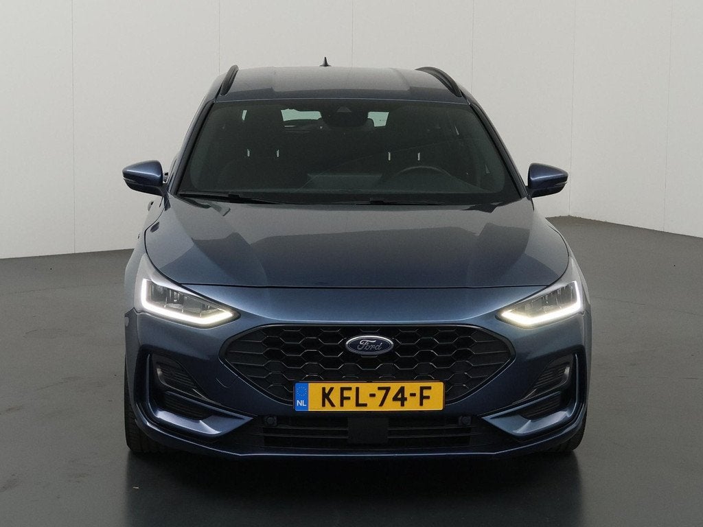 Ford Focus Wagon 1.0 EcoBoost Hybrid ST Line | Parkeercamera, Stof, Gebruikt, 1404 kg, Blauw