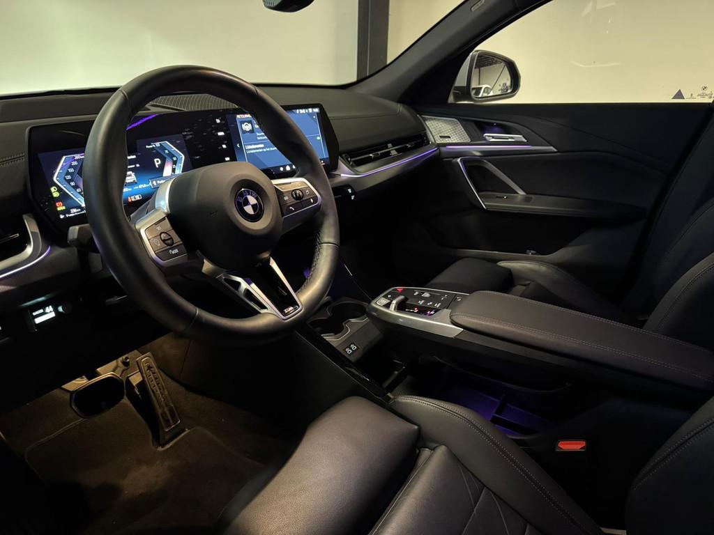 BMW X2 SDrive20i M PANO 360 KEYLESS FULL OPTION, Gebruikt, Zwart, 156 pk, Bedrijf