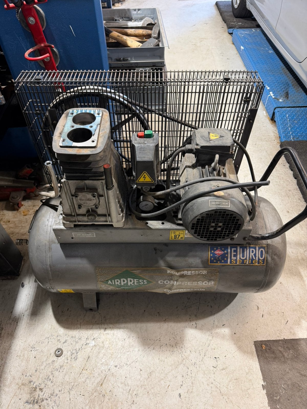 Airpress compressor 380v  HK 425/100 met DEFECT, 100 liter of meer, Ophalen, Gebruikt