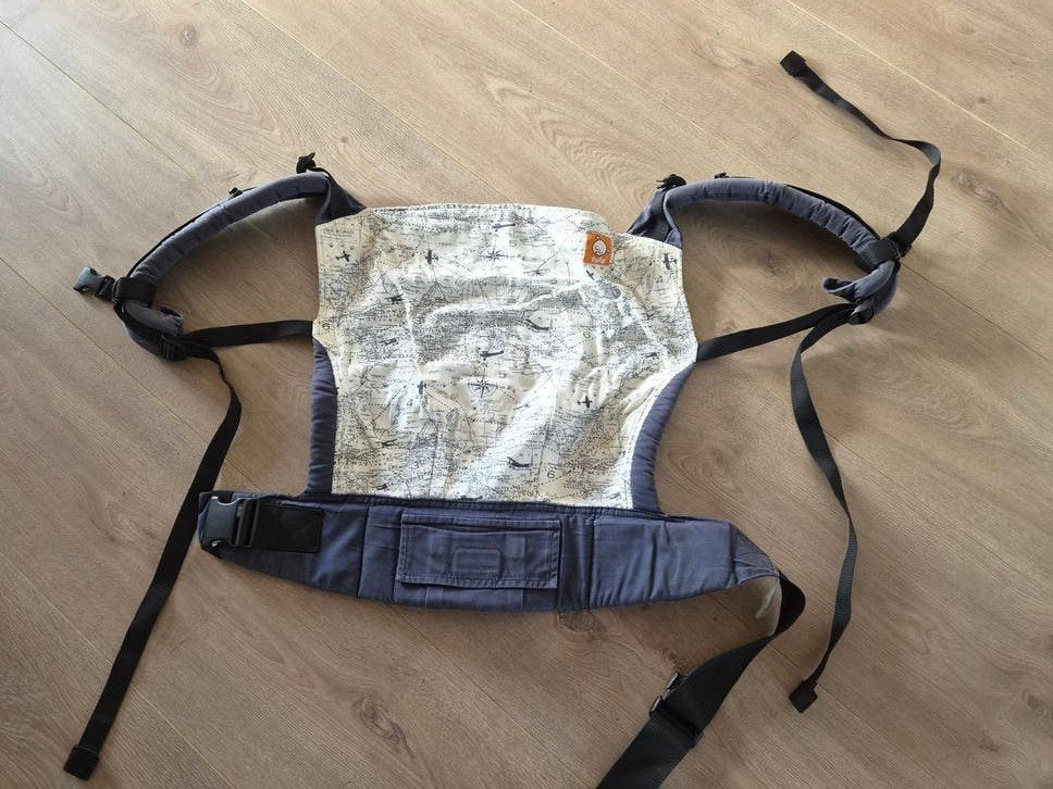 Tula Draagzak voor Peuters - The World, Kinderen en Baby's, Babydragers en Draagdoeken, Overige merken, Gebruikt, Buik of Rug