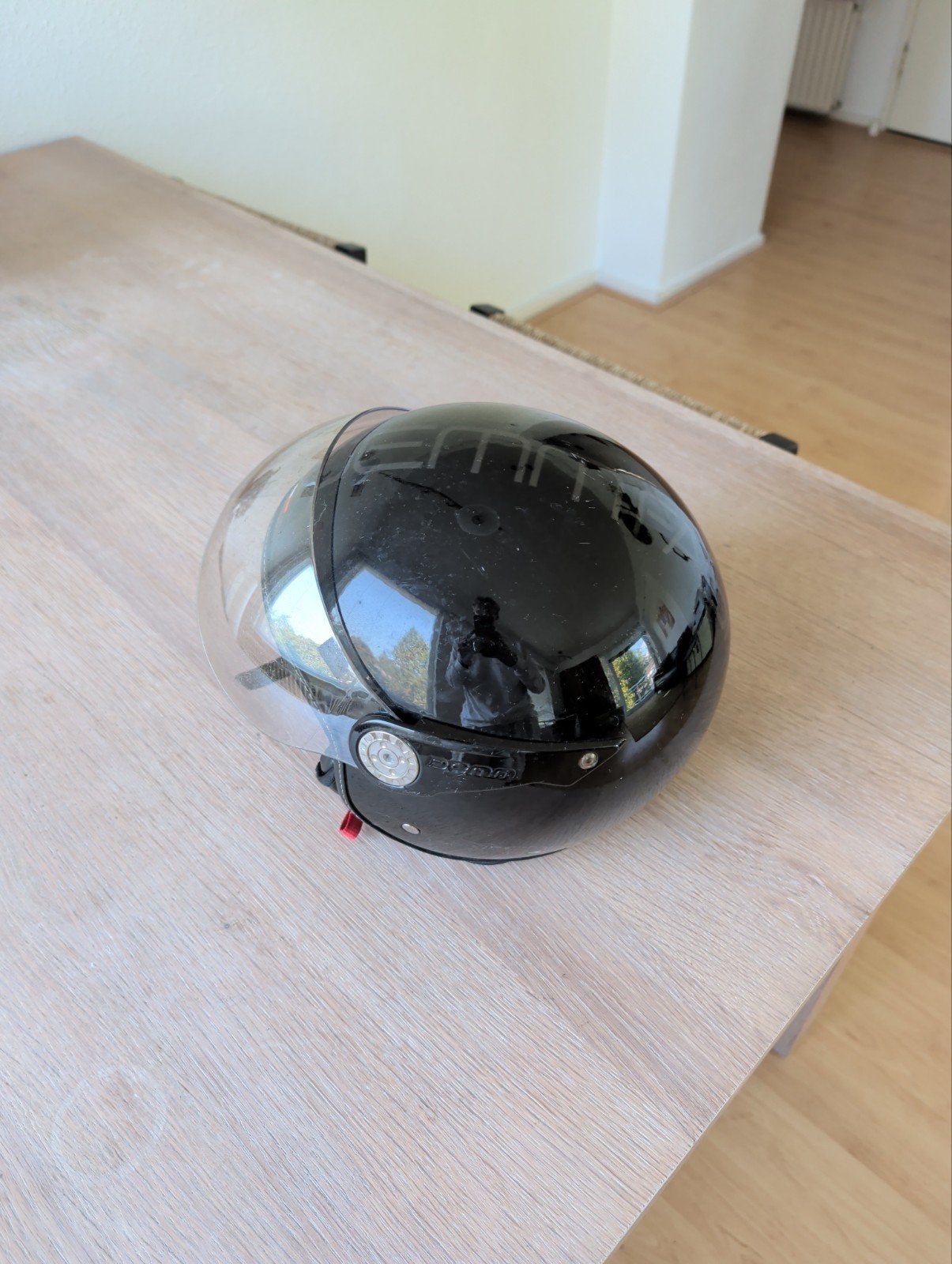 Zwarte scooterhelm van Demm Fashion, Fietsen en Brommers, Ophalen, Gebruikt, Small, Demm Fashion