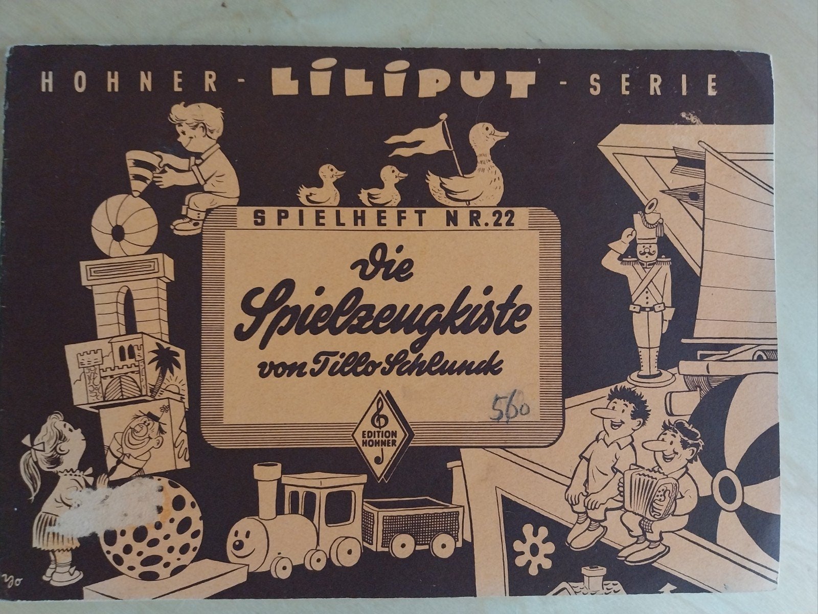 Muziekboekje voor kinderen uit Liliput-serie Tante Brocante, Boeken, Ophalen of Verzenden, Artiest