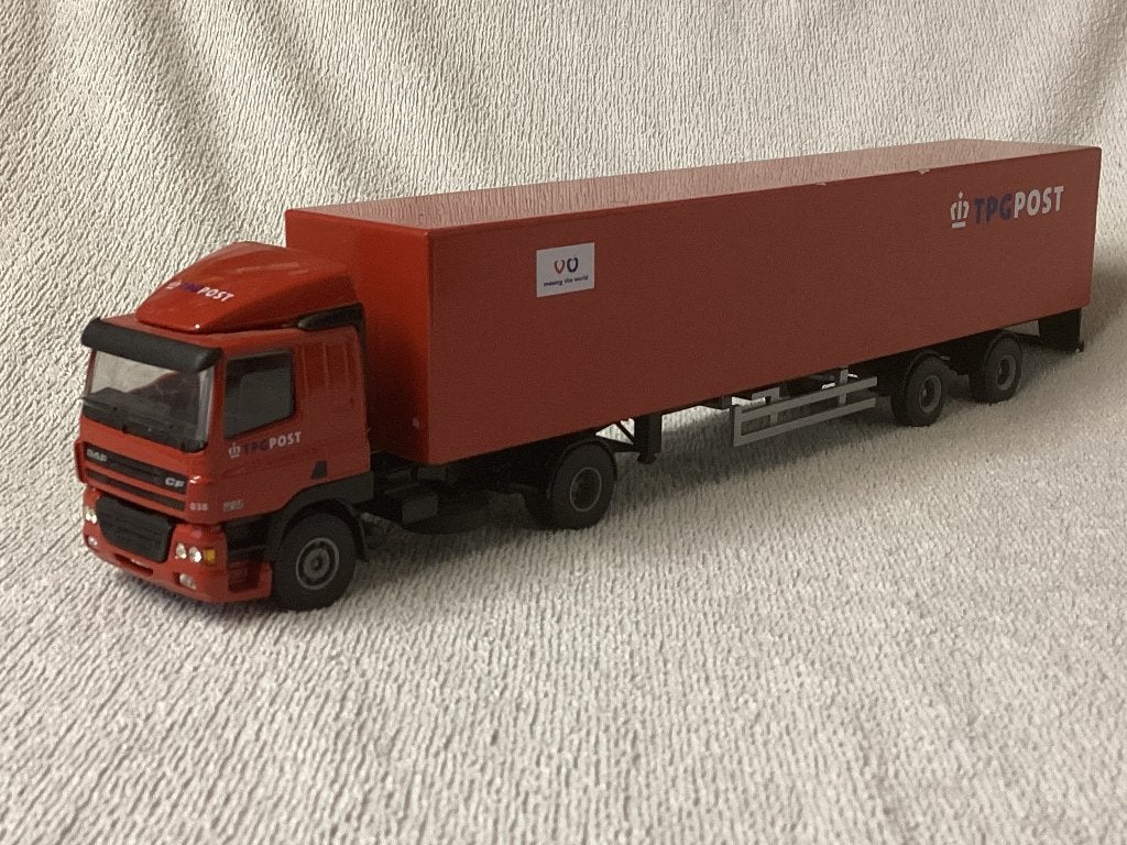 DAF 85 CF vrachtwagen met trailer van TPG post, Ophalen of Verzenden, Nieuw, Bus of Vrachtwagen, Lion Toys