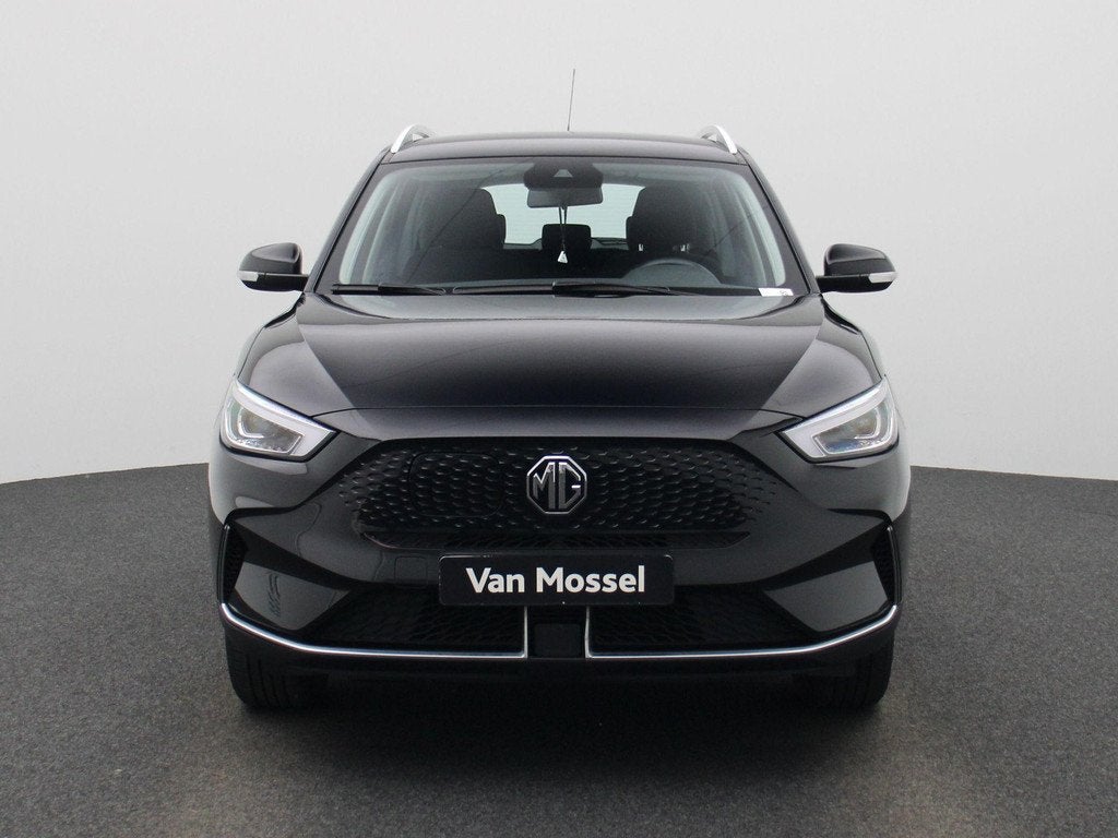 MG ZS EV Standard Range 50kWh Comfort | Navi | Camera | CarP, Auto's, MG, 12 maanden, Stof, ZS, Zwart