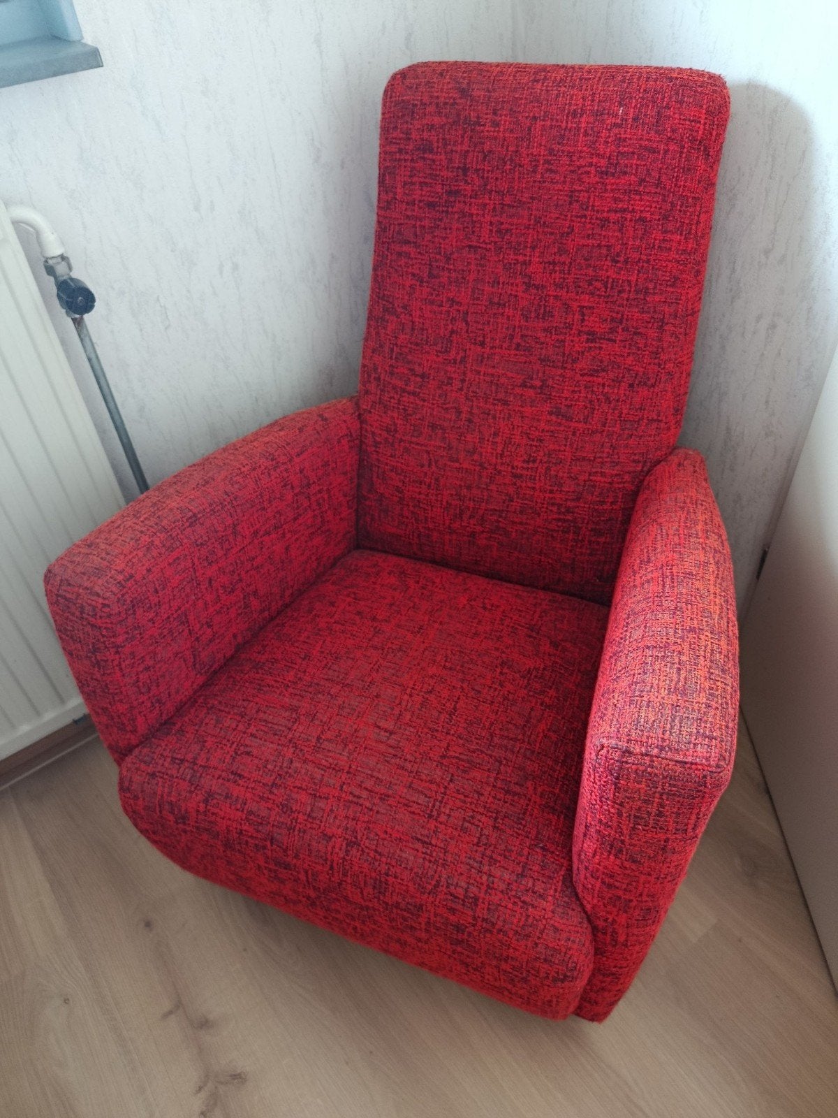 Leuke jaren '70 stoel, rood, in perfecte staat, Huis en Inrichting, Stoelen, Ophalen, Gebruikt, Jaren '70, Rood