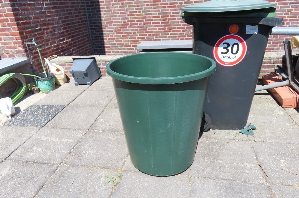 regen ton 195 ltr., Tuin en Terras, Regentonnen, 150 liter of meer, Ophalen, Gebruikt, Kunststof