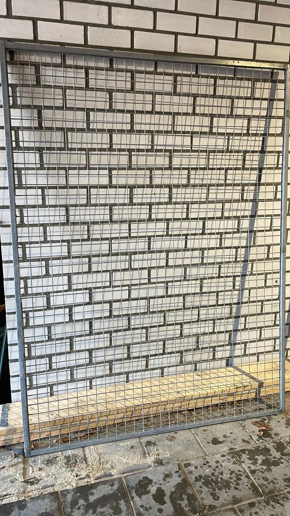 Gegalvaniseerd hekwerk 2 delen 150x200 cm, Tuin en Terras, Gaas en Draad, Ophalen of Verzenden, Gebruikt, Minder dan 10 meter
