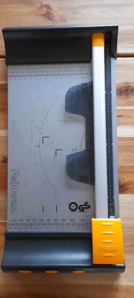 Fellowes Electron papier snijmachine A4 zgan, Ophalen of Verzenden, Zo goed als nieuw