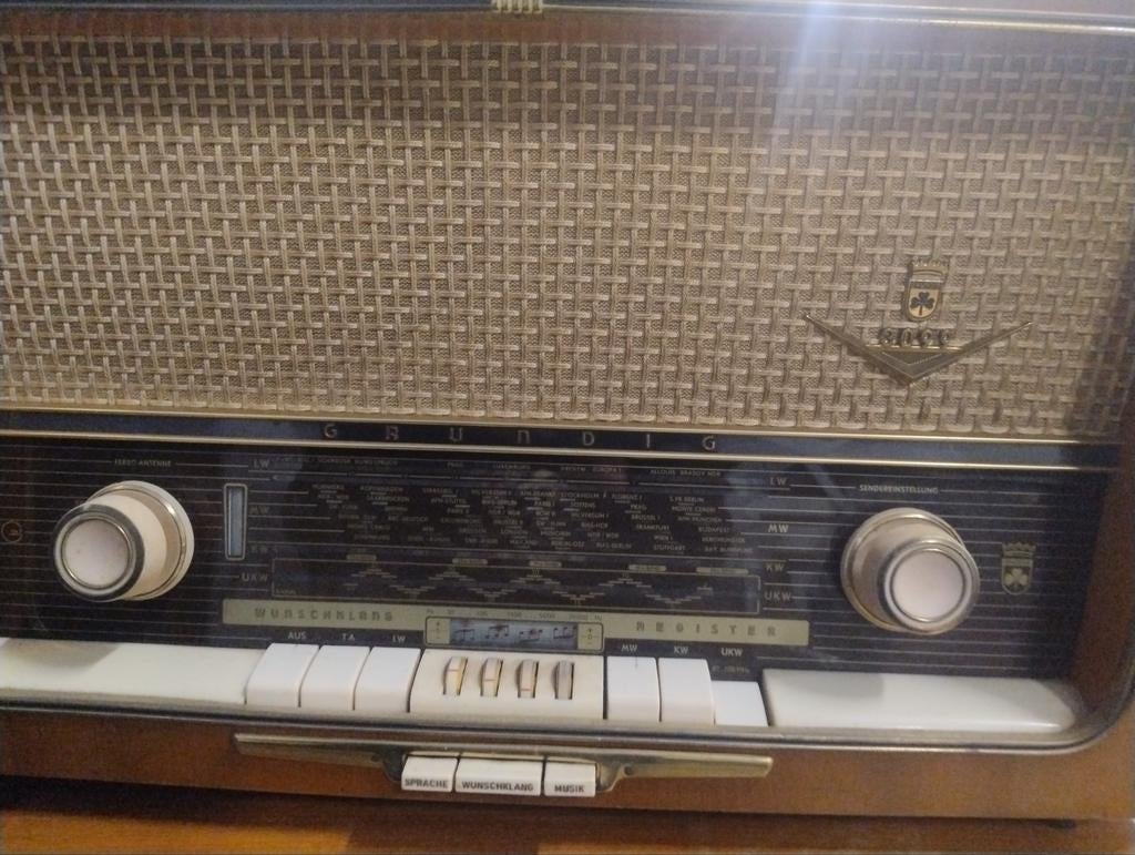 Grundig 3099 Musikgerät - Eind jaren '50 buizenradio, Ophalen of Verzenden