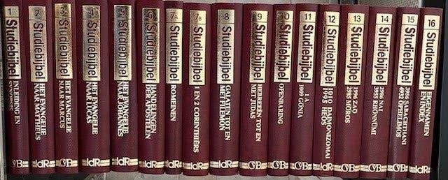 StudieBijbel Nieuwe Testament, compleet in 17 delen, Ophalen of Verzenden, Zo goed als nieuw