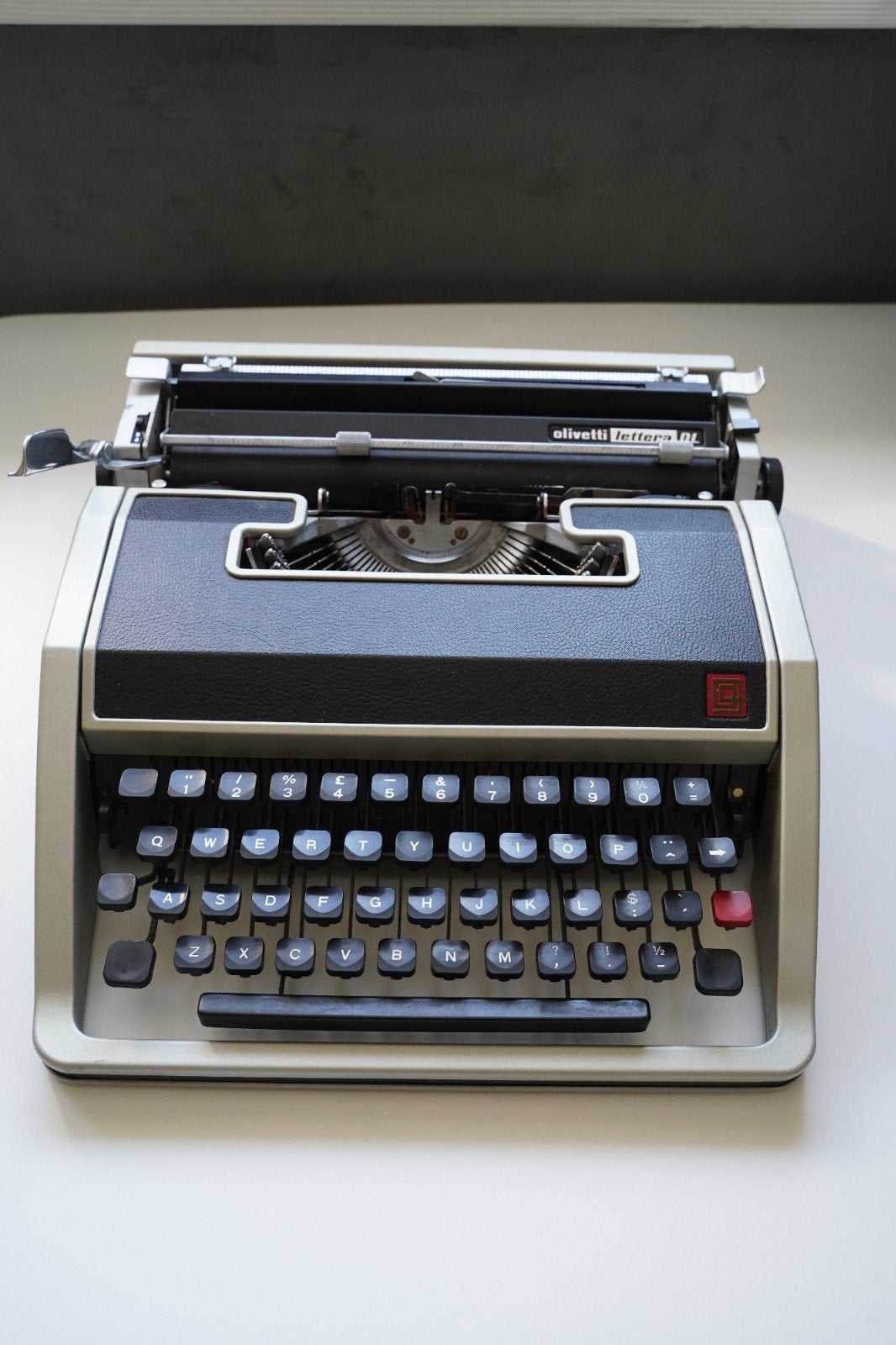 Olivetti lettera typemachine DL orriginele staat, Diversen, Typemachines, Zo goed als nieuw, Ophalen of Verzenden