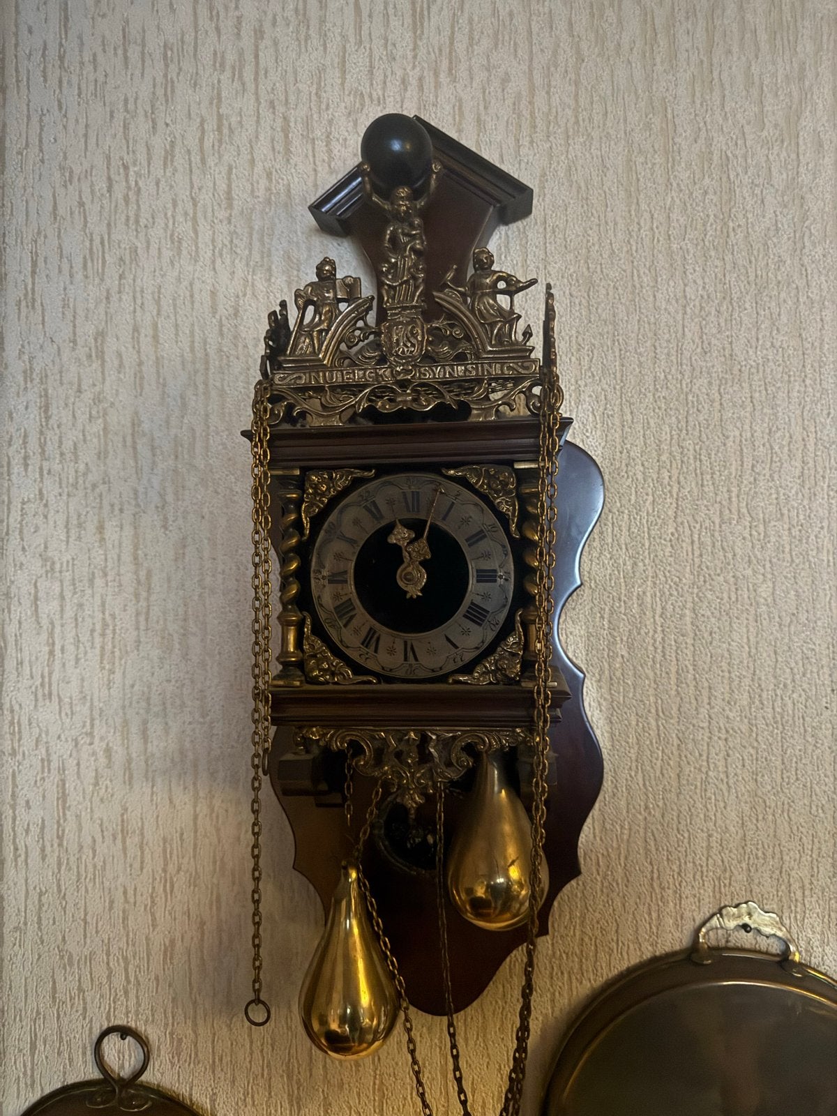 Antieke Friese Staartklok - Prachtig Decoratief Stuk, Ophalen