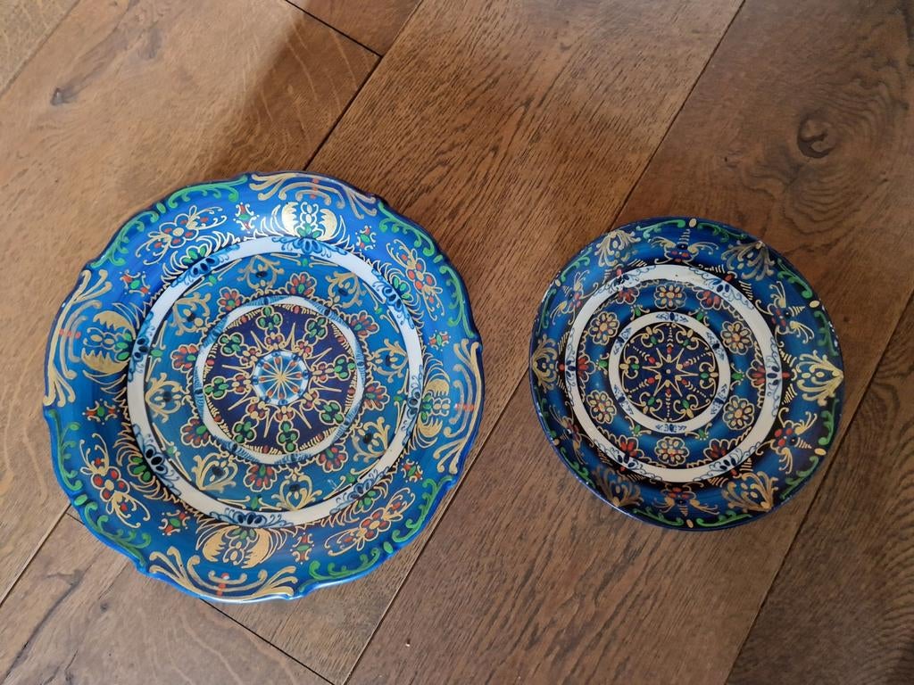 Set van 2 handgeschilderde wandborden, Huis en Inrichting, Ophalen of Verzenden, Glas of Kopje