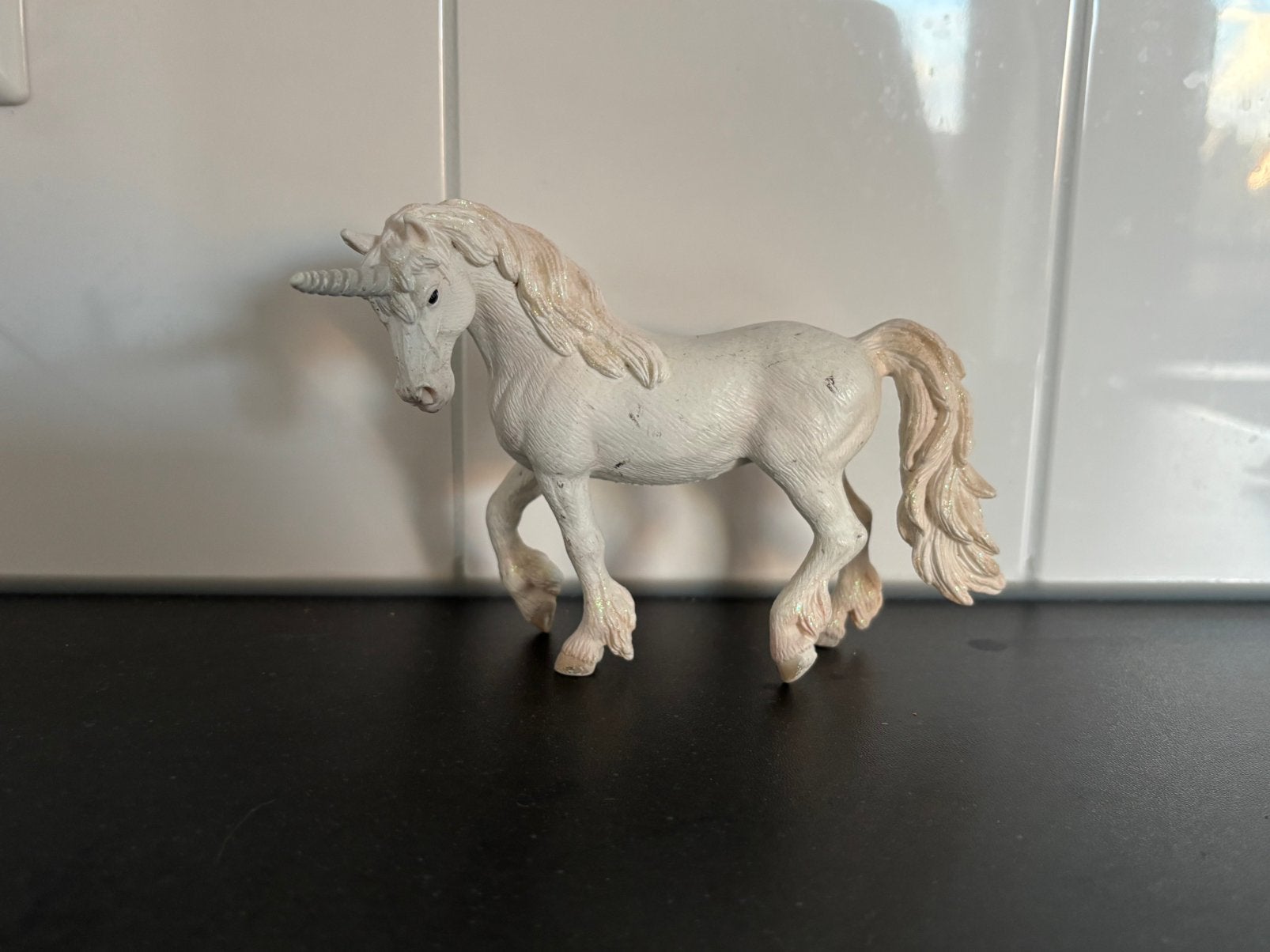 Schleich eenhoorn uit de Bayala serie 2004, Verzamelen, Dierenverzamelingen, Ophalen of Verzenden, Zo goed als nieuw, Paard, Beeldje of Figuurtje