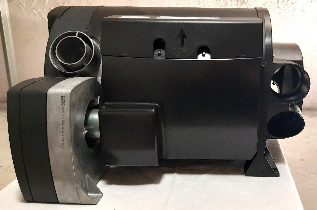 Truma Combi 4 gas-boiler/kachel, Ophalen of Verzenden, Zo goed als nieuw