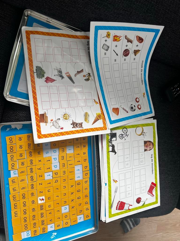 Zwijsen Magnetische Letterdoos - Leren Lezen en Spellen, Hobby en Vrije tijd, Kaarten | Zelf maken, Gebruikt, Overige typen, Overige thema's