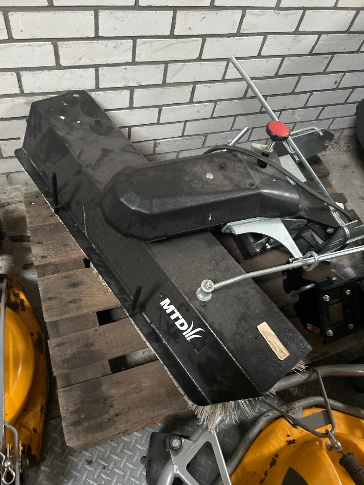 MTD veegmachine voor zitmaaier, Ophalen of Verzenden