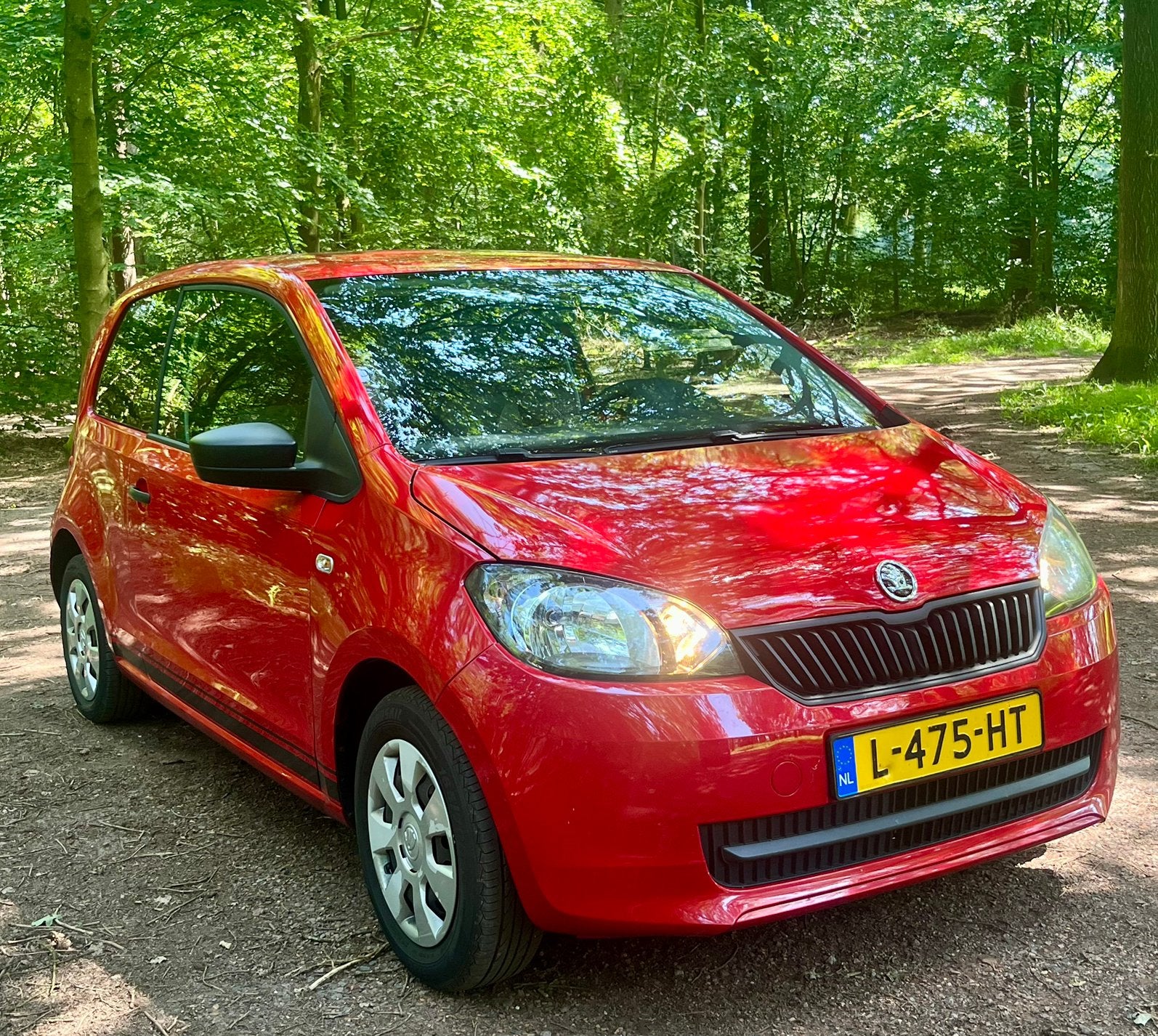 Skoda SPORT LPG GOEDKOOP RIJDEN!, Voorwielaandrijving, Stof, 4 stoelen, Handgeschakeld
