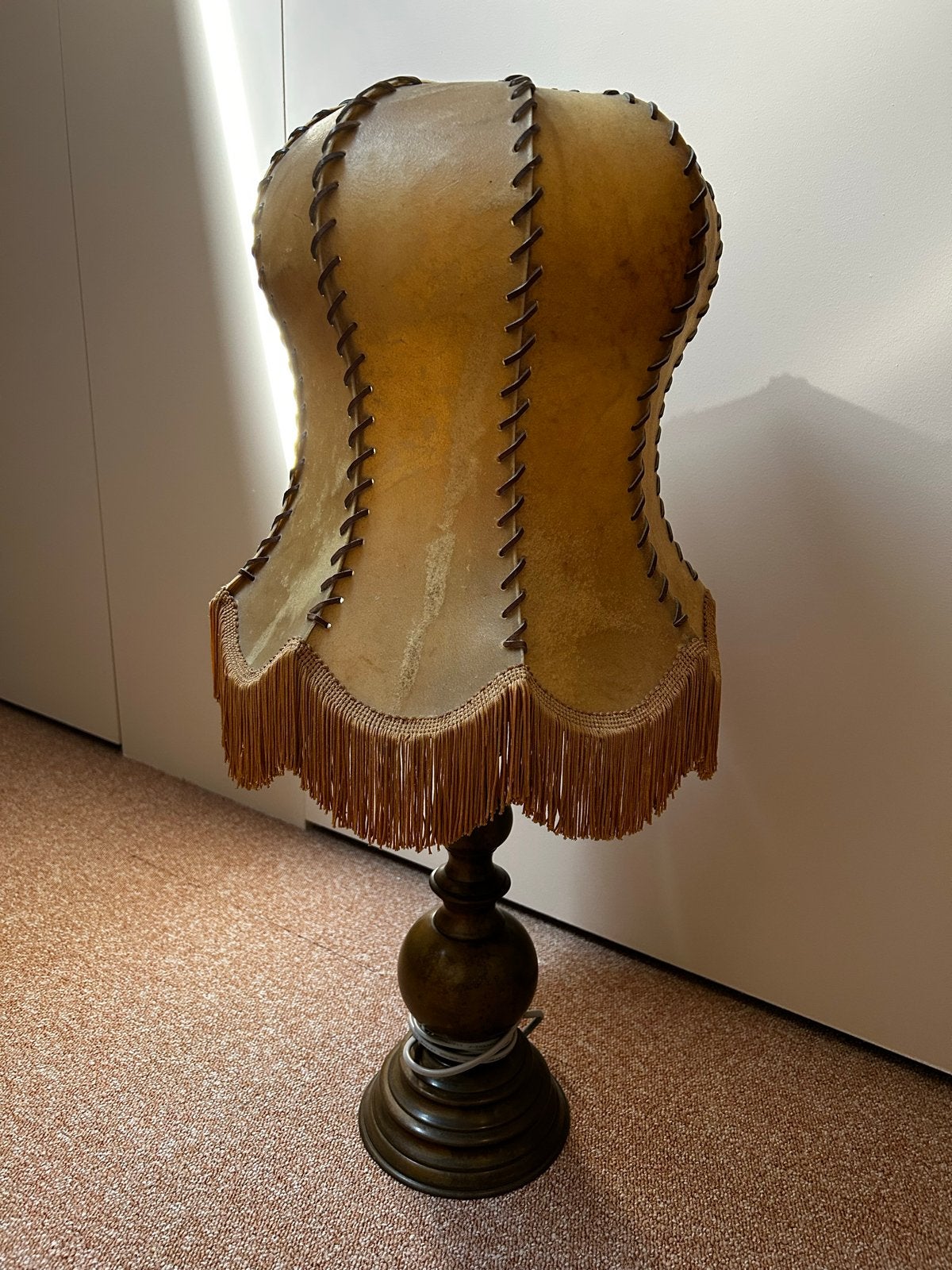 Vintage lamp met echt lederen kap, Ophalen of Verzenden