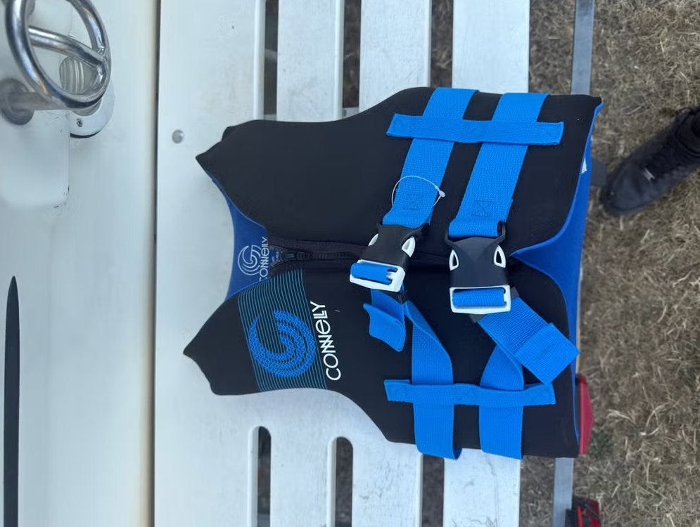 Zwemvest kind ca 7 tot 11jaar 64 74cm, Watersport en Boten, Ophalen, Kind, ., Zo goed als nieuw