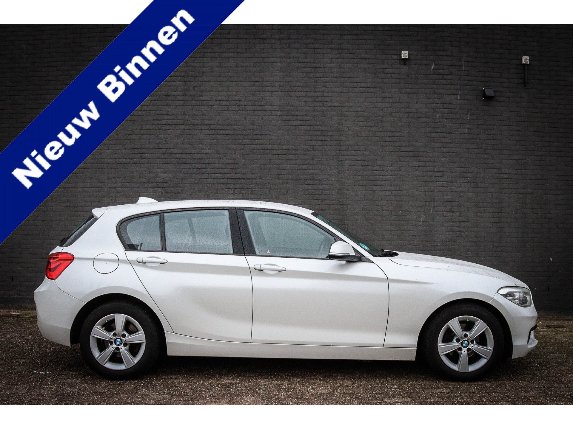 BMW 1-serie 118i Centennial Executive Net binnen-Nu al te be, 1-Serie, Automatische klimaatregeling, Wit, Origineel Nederlands