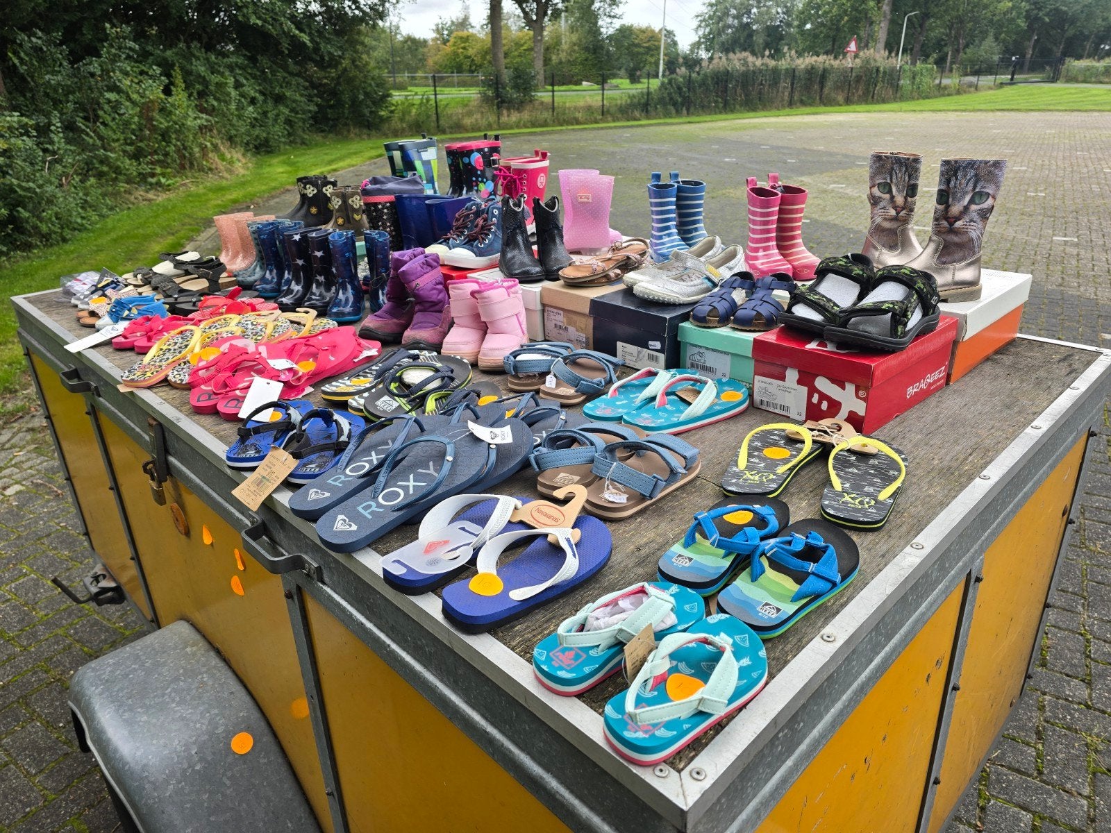 partij kinderschoenen laarzen slippers nieuw, Diversen, Ophalen of Verzenden
