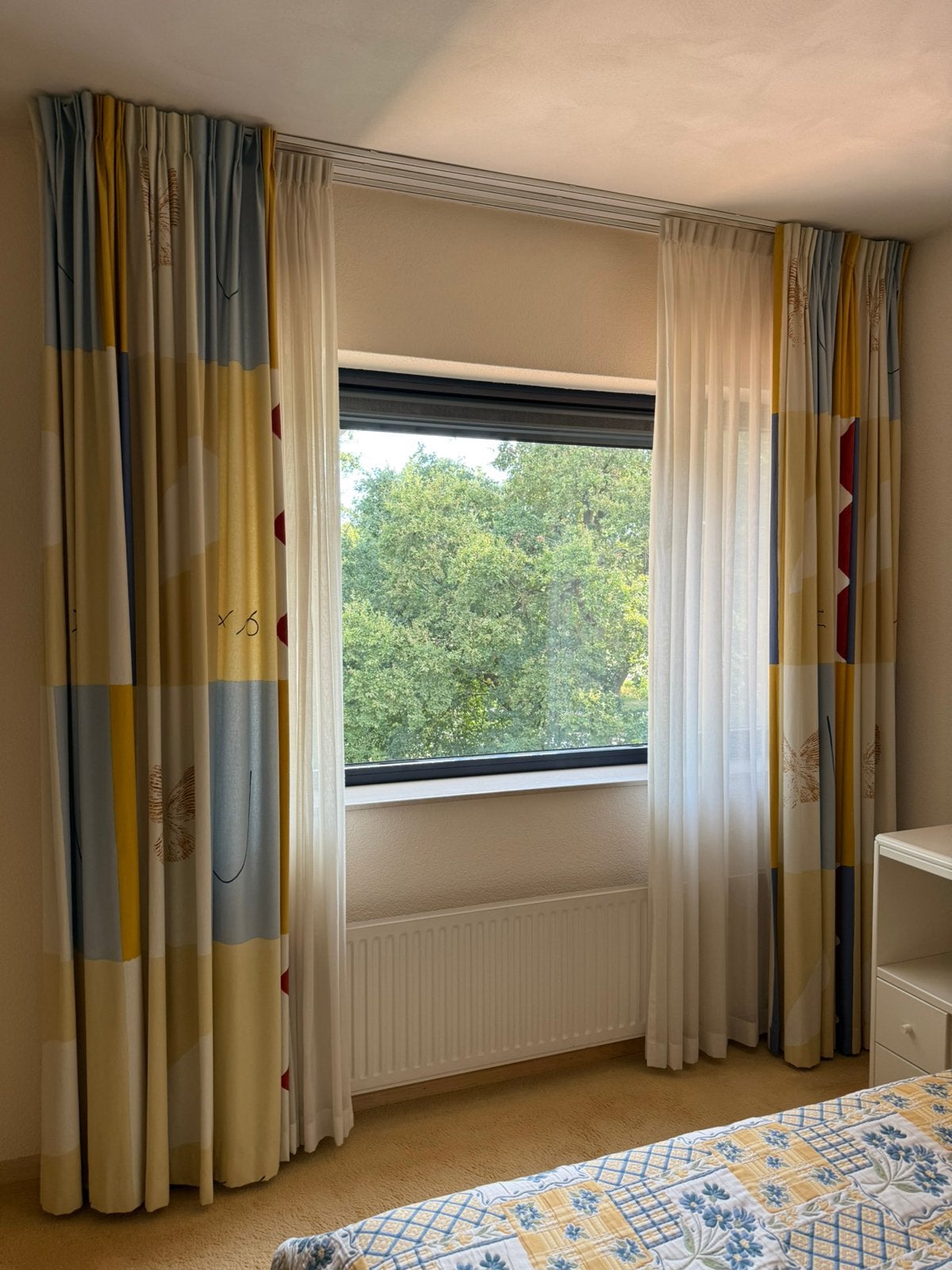 Nette overgordijnen 265 x 265 cm met dubbele plooi, Huis en Inrichting, Stoffering | Gordijnen en Lamellen, Ophalen of Verzenden