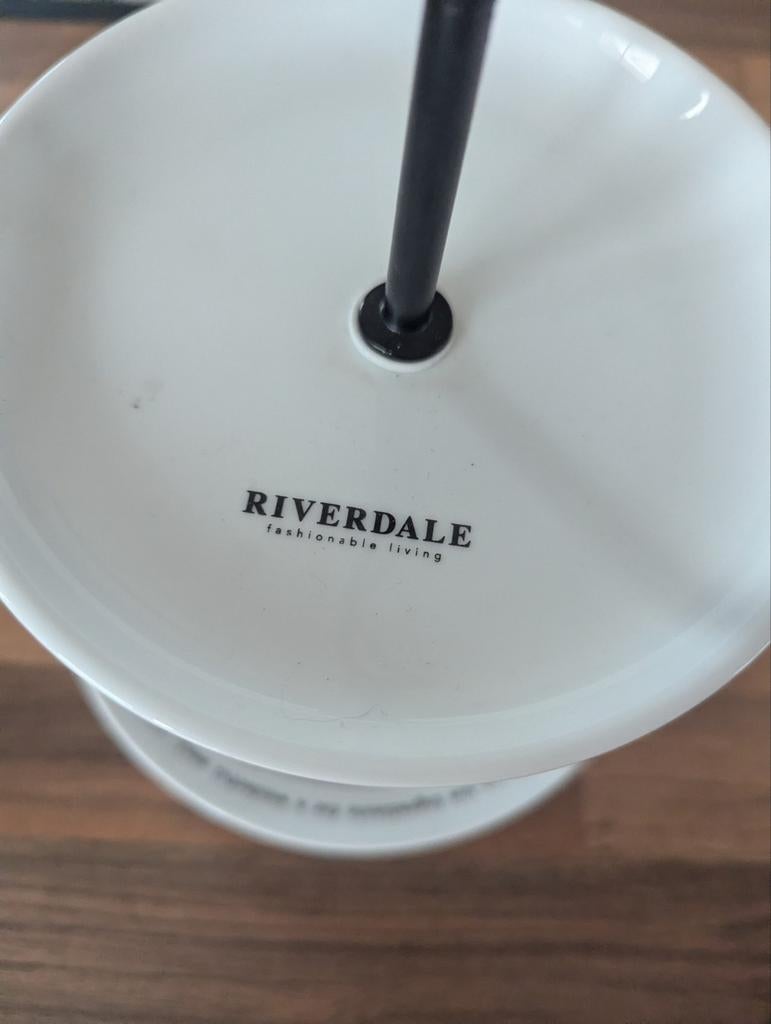 Riverdale etagere - wit met zwarte tekst, Huis en Inrichting, Ophalen