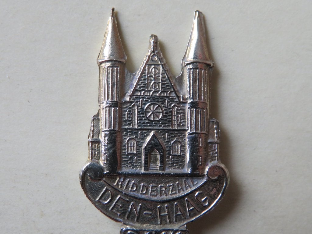 Lepeltje Ridderzaal Den Haag / 's-Gravenhage, Antiek en Kunst, Antiek | Bestek, Verzenden