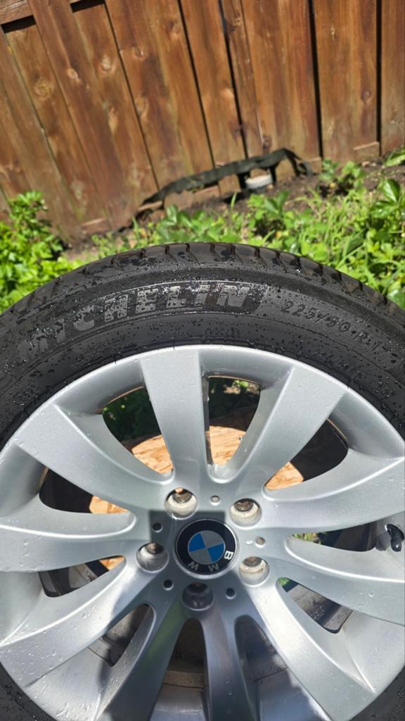 BMW E-serie velgen met banden - Zo goed als nieuw!, Auto-onderdelen, Banden en Velgen, Gebruikt, Banden en Velgen, 17 inch, Ophalen of Verzenden
