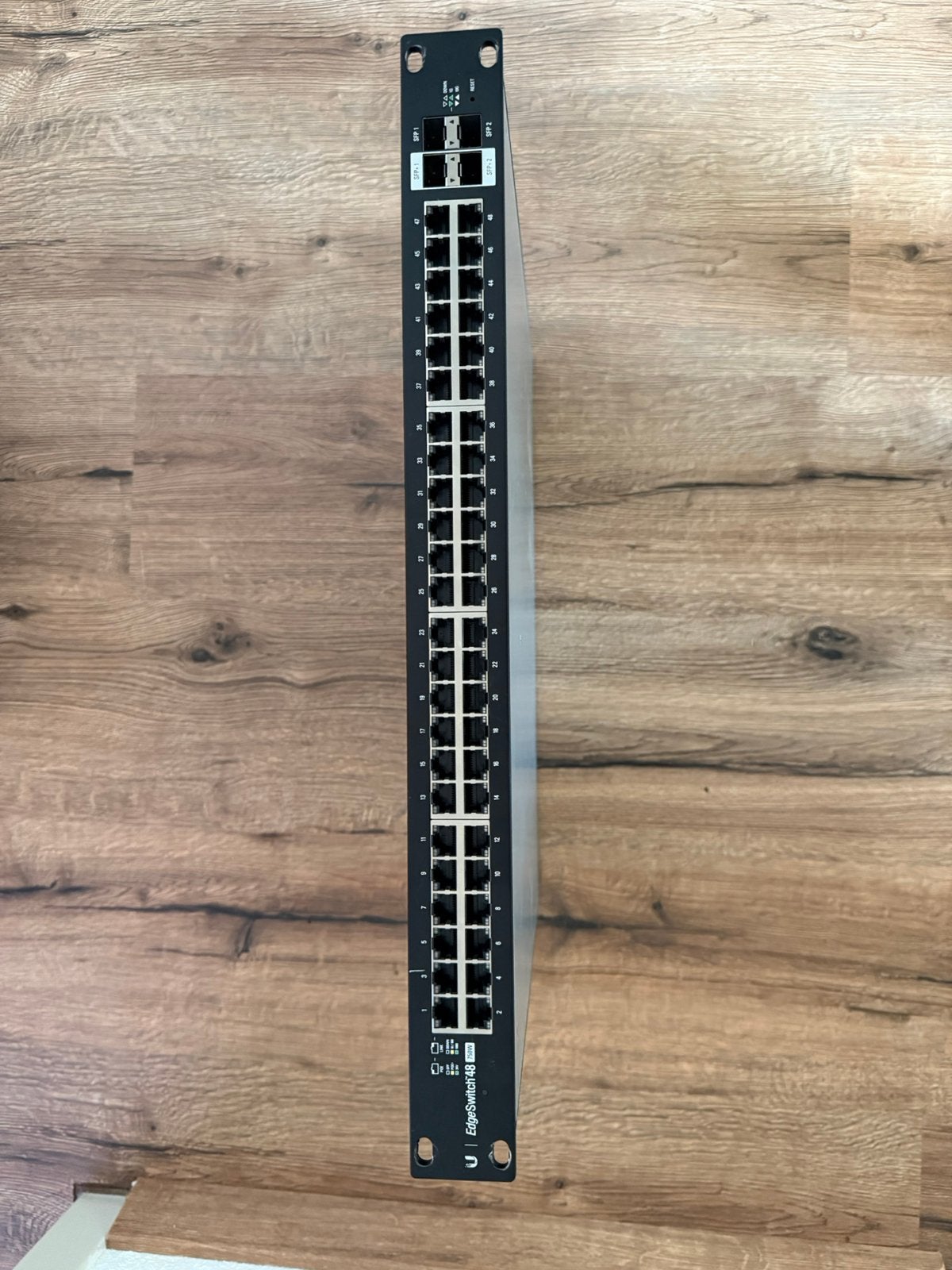 Ubiquiti EdgeSwitch 48 750W (ES-48-750W), Ophalen of Verzenden, Gebruikt