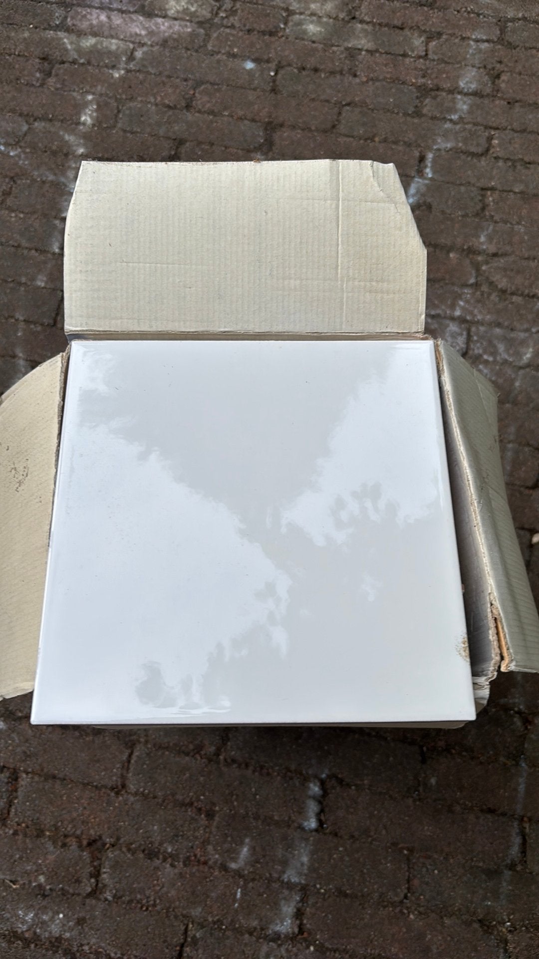 Gratis wandtegel 20x 20, Ophalen, Minder dan 20 cm, Zo goed als nieuw, Minder dan 5 m²