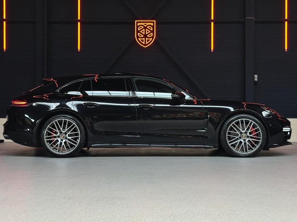 Porsche Panamera Sport Turismo 4S E-Hybrid |PANO|HUD|SPORTCH, Auto's, Automaat, Gebruikt, Zwart, Leder