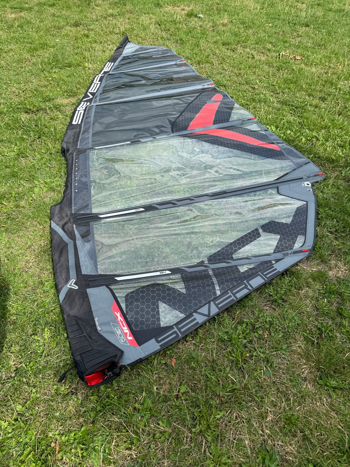 Severne NCX 5.0 windsurf zeil - Weinig gebruikt, Watersport en Boten, Ophalen, Gebruikt, 3.5 tot 5 m², Severne