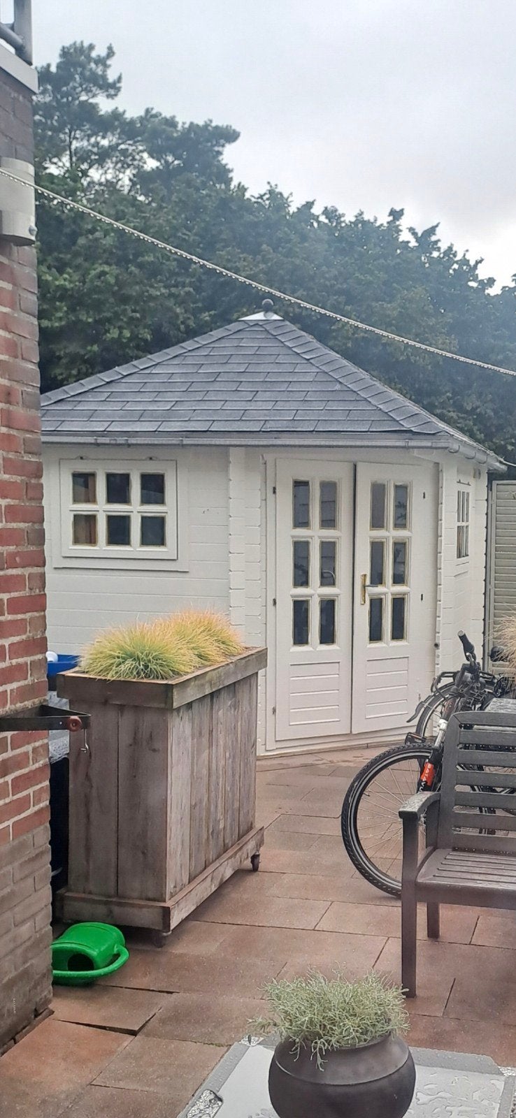 Witte houten tuinhuis/schuur in nog mooie nette staat, Ophalen, 250 tot 500 cm, Hout, 200 tot 400 cm