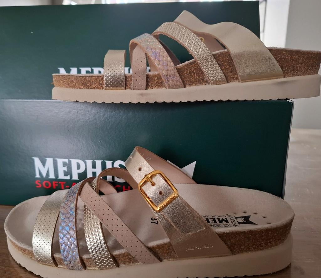 Mephisto Huleda Gold, slippers, maat 37 en nieuw., Slippers, Nieuw, Ophalen of Verzenden, Overige kleuren