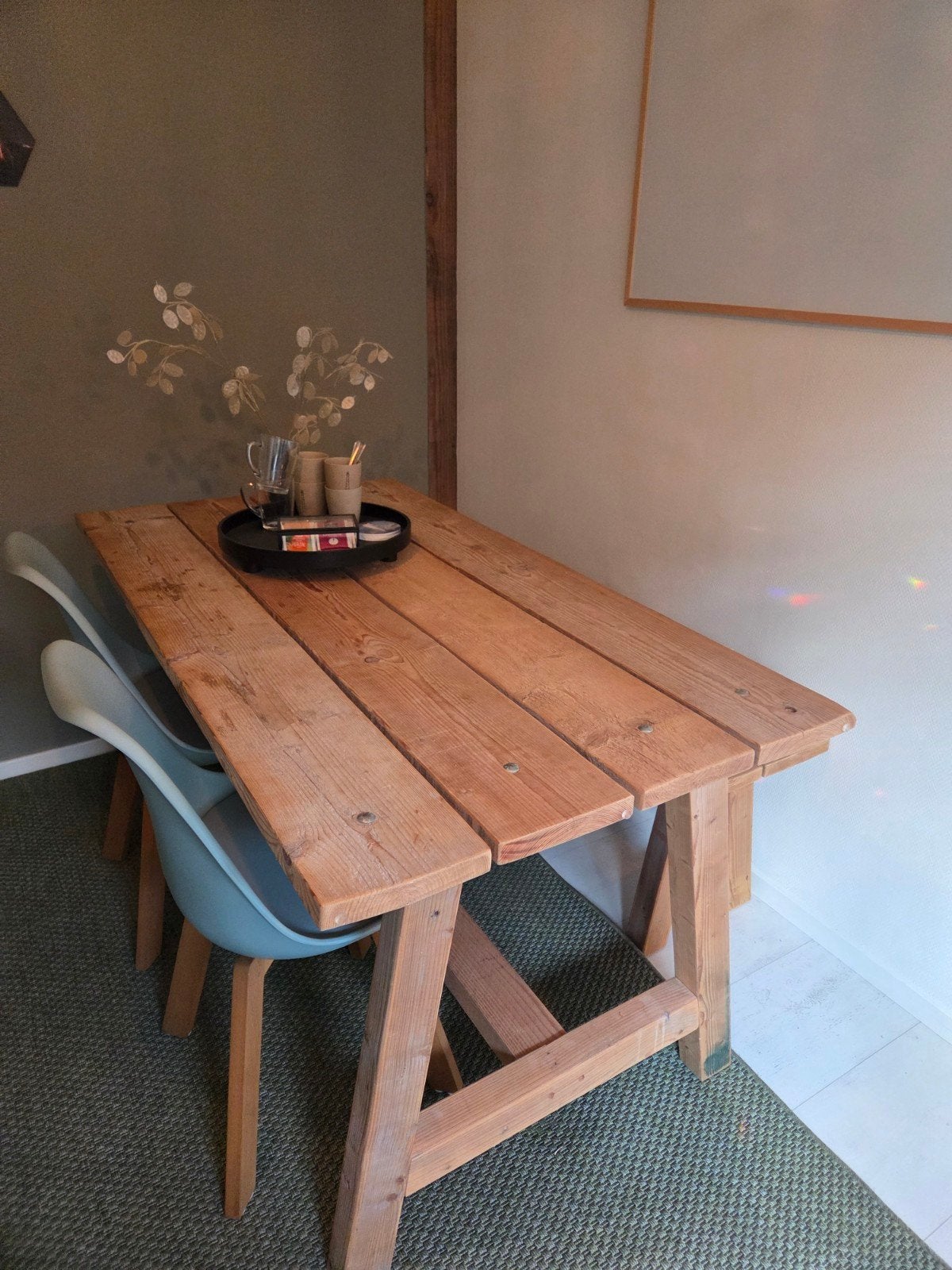 Robuuste houten tafel met bijpassend bankje, Ophalen, Gebruikt, 100 tot 150 cm, 50 tot 100 cm