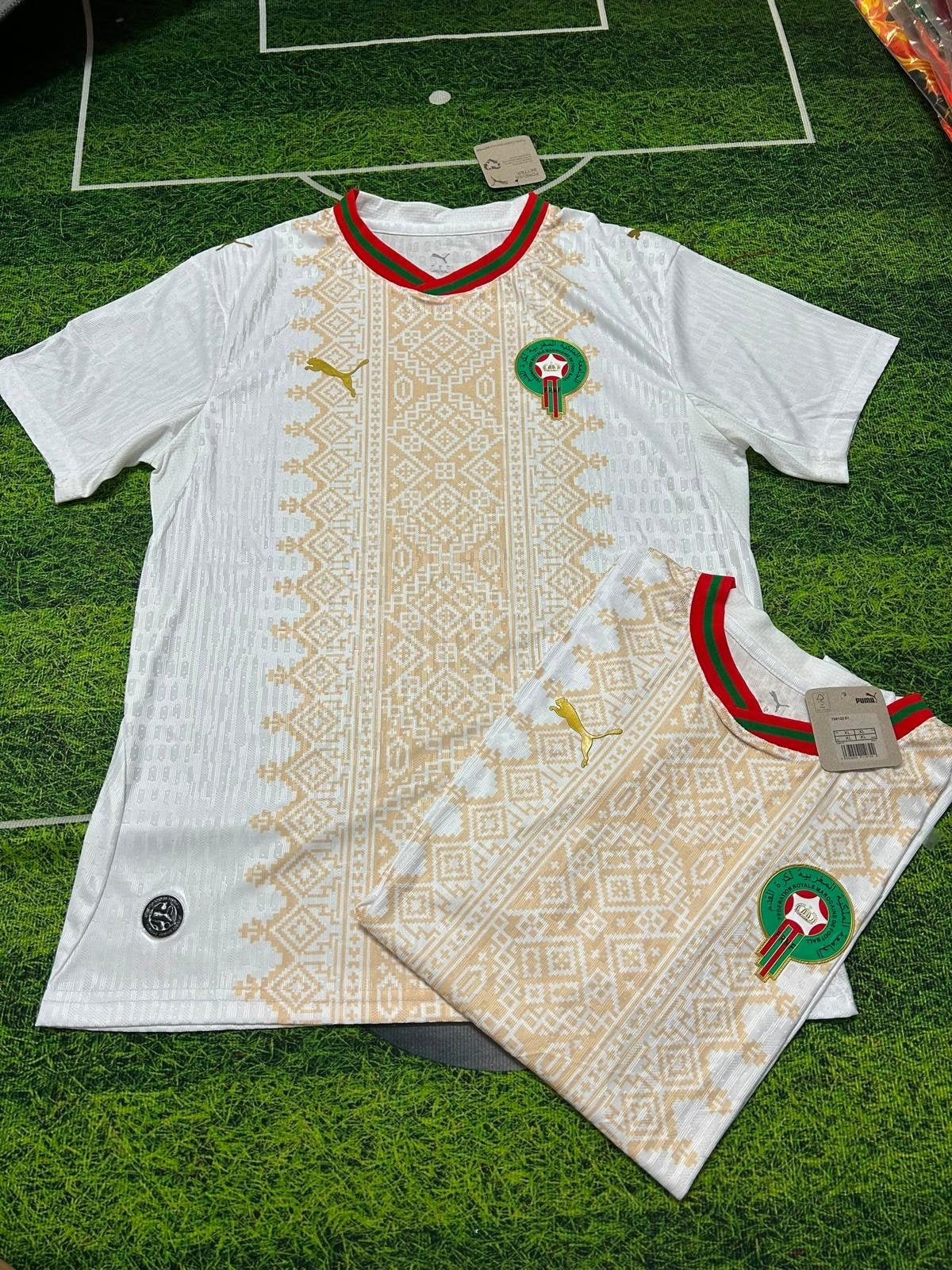Gloednieuw Marokko voetbalshirt - Onderhandelbare prijs, Wit, Ophalen of Verzenden, Voetbal, Maat 56/58 (XL)