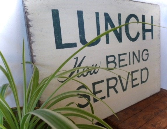 Handgeschilderd houten bord / lunch / restaurant / keuken, Hout, Vintage, Decoratieobject, Ophalen of Verzenden
