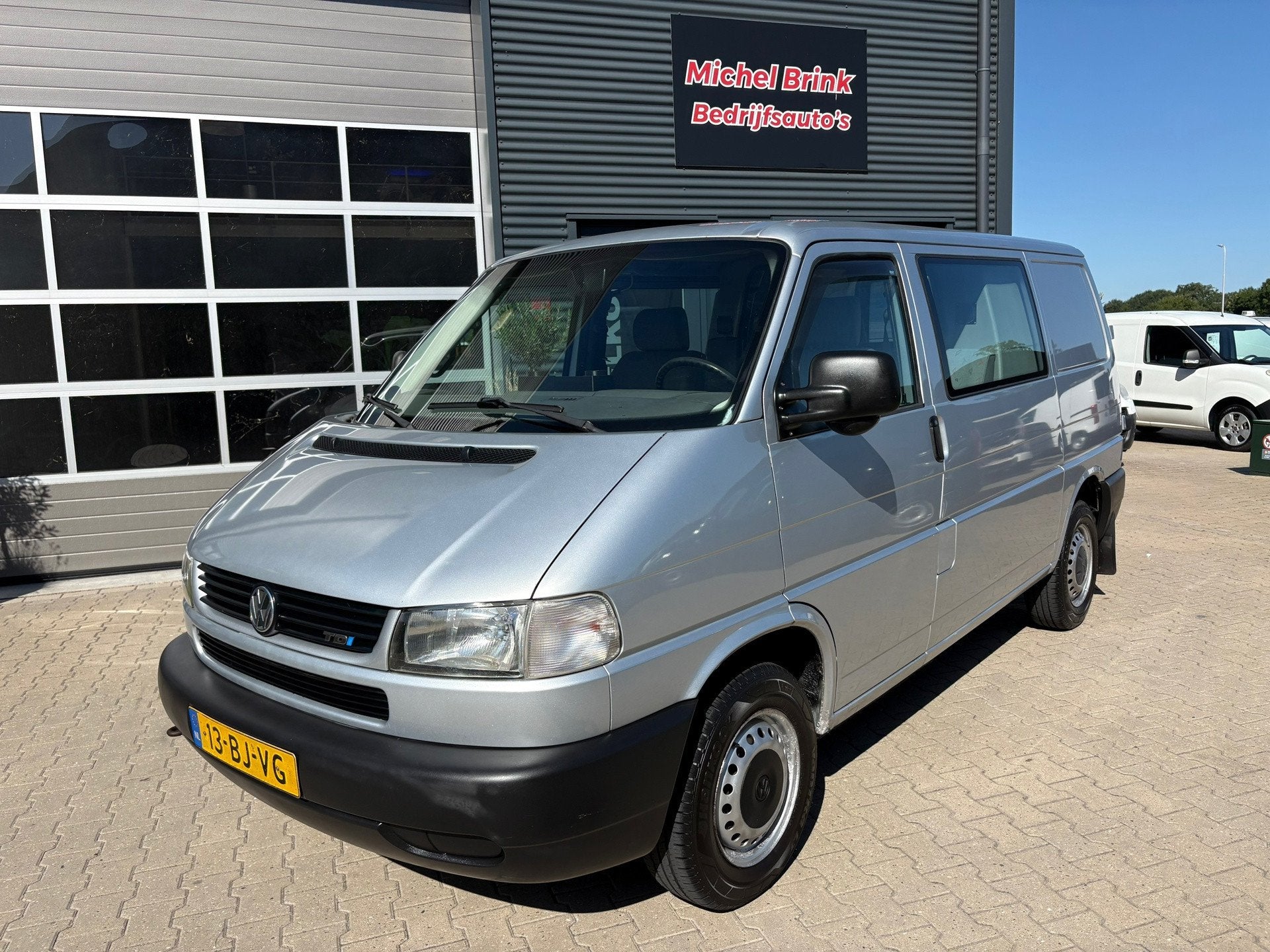 Volkswagen Transporter 2.5 TDI 292 Dubbele Cabine, Auto's, Voorwielaandrijving, Stof, Gebruikt, 700 kg