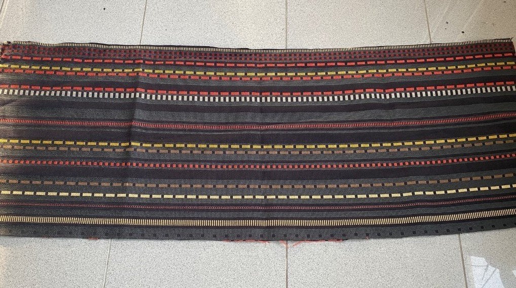 Maharam Point 007 by Paul Smith; 2x restant meubelstoffen, Overige materialen, Overige kleuren, 120 cm of meer, Nieuw