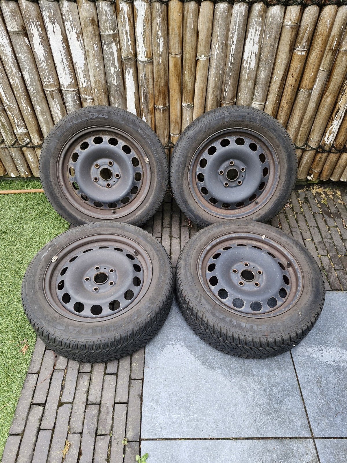 Winterbanden Seat Leon 2016, Ophalen, Gebruikt, 16 inch, Banden en Velgen