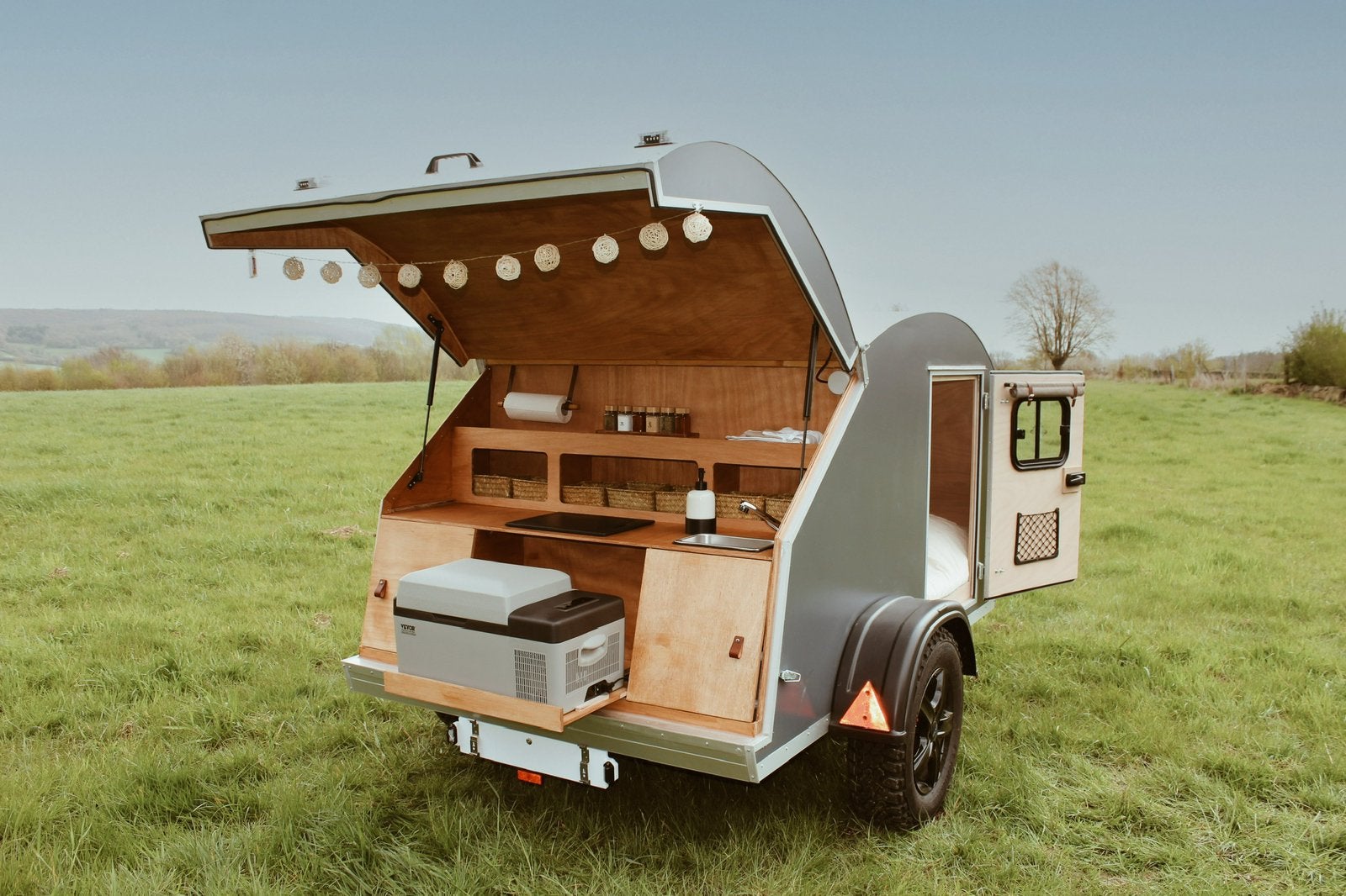 Teardrop mini caravan huren 49,- per dag, Caravans en Kamperen, Verhuur