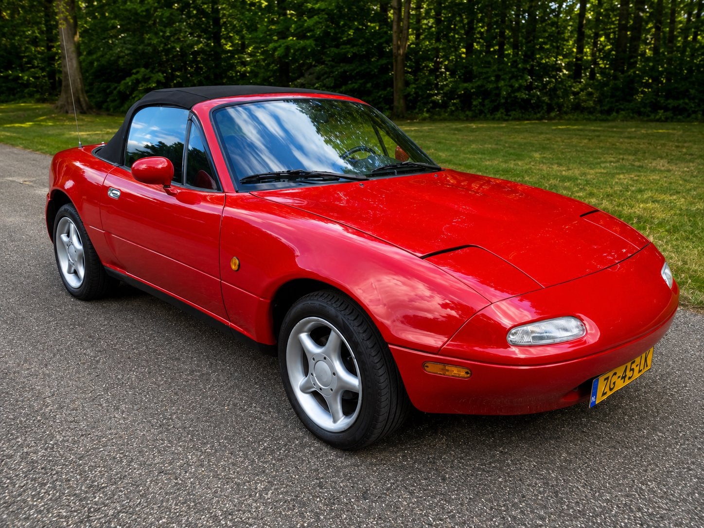 Mazda MX-5 1.6 NA | Origineel Nederlands | Zeer nette staat, Auto's, Zwart, 4 cilinders, Cabriolet, Origineel Nederlands