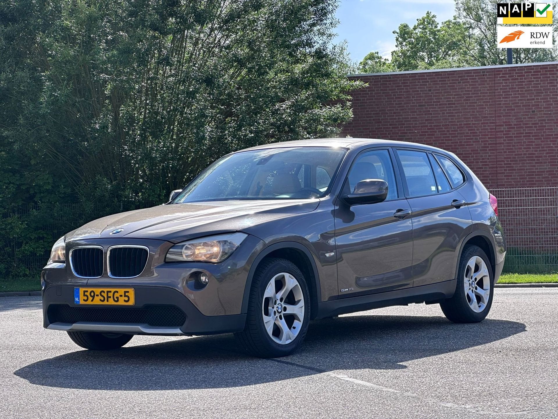 BMW X1 SDrive18i Executive Automaat*Leder*Trekhaak*NAP*Navig, Auto's, BMW, Achterwielaandrijving, 4 cilinders, Origineel Nederlands