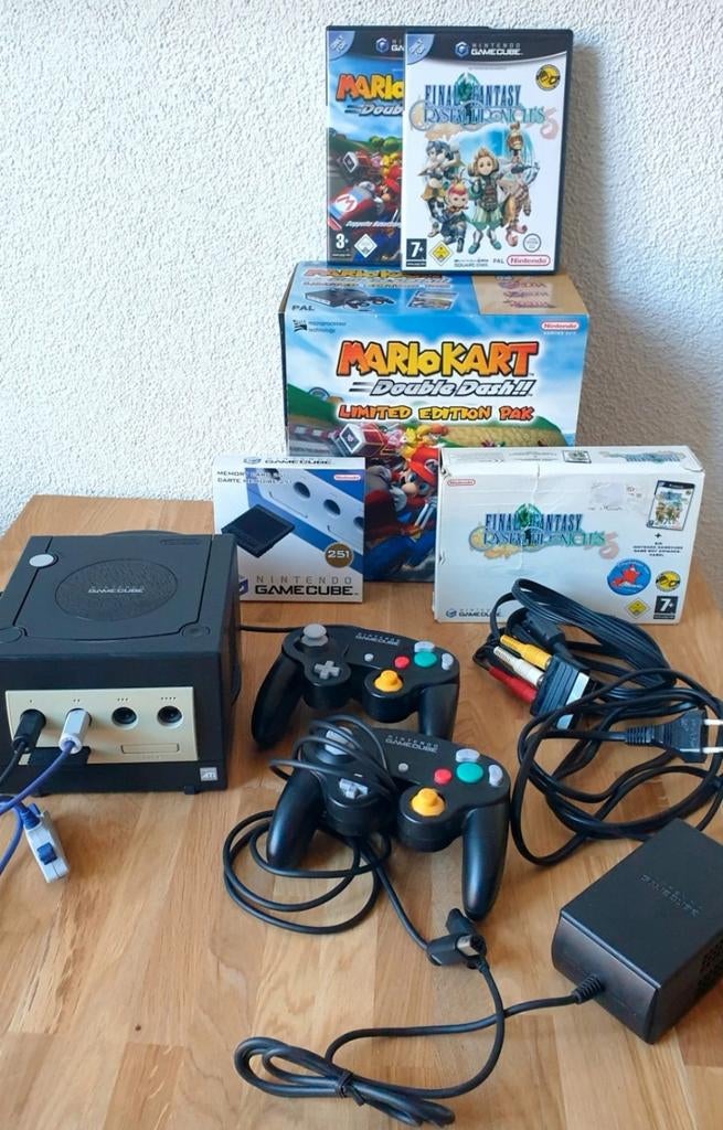 Nintendo GameCube Limited Edition Pak met games en controlle, Spelcomputers en Games, Spelcomputers | Nintendo GameCube, Zo goed als nieuw