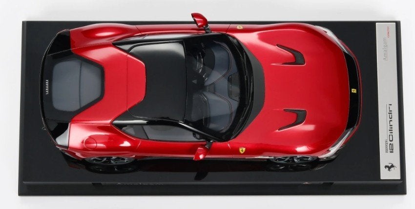 Ferrari 12 Cilindri Rosso Imola 1:18 van Amalgam, Ophalen of Verzenden, Nieuw, Auto, Overige merken