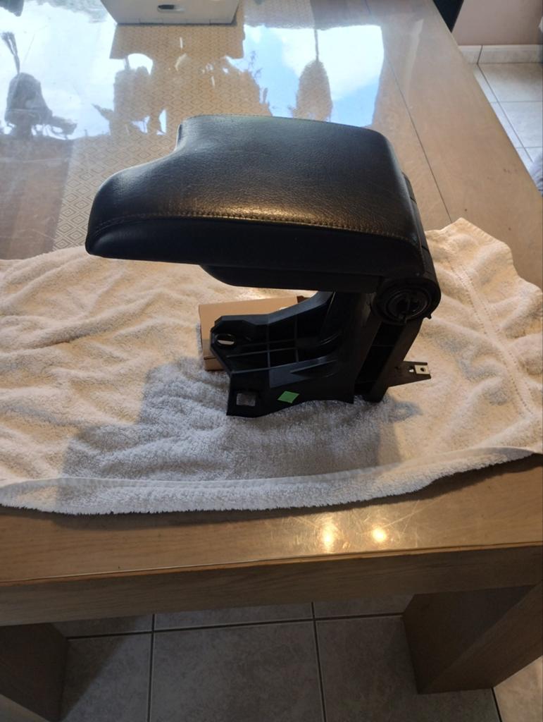 BMW E46 middenarmsteun RHD, Auto-onderdelen, Interieur en Bekleding, Ophalen, BMW